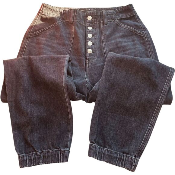 Veronica Beard Vintage Wash 'Bolton' Jogger Jeans - Picture 7 of 13